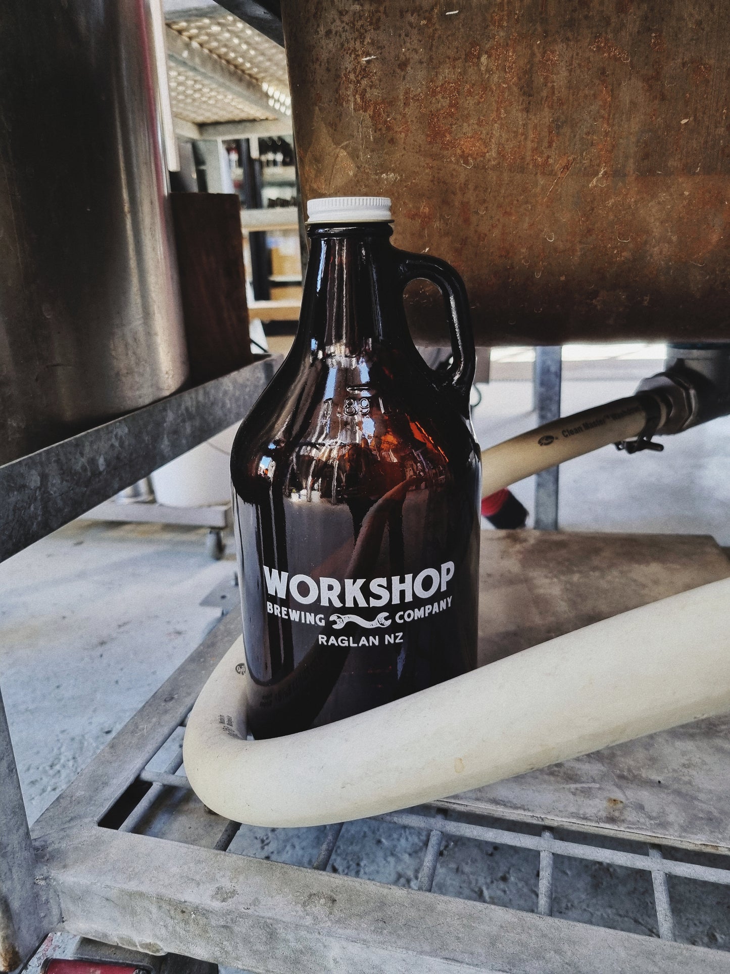 2L Flagon - Glass